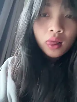 Phayphay77 online show from December 14, 12:27 am