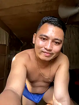 BicuriousExploer online show from December 4, 11:24 pm