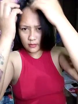 Snapshot of pretty_me092121 chatting on May 5, 6:16 pm pretty me092121 online show from May 5, 6:16 pm