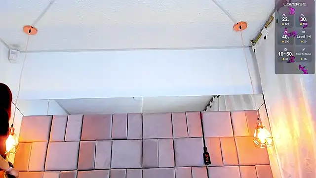 antoneella jones online show from January 16, 7:40 pm