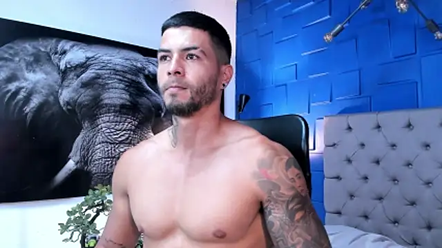 Snapshot of andres-clark92 chatting on November 23, 6:08 pm andres-clark92 online show from November 23, 6:08 pm