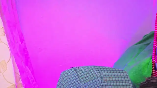 Miranda sexlove  online show from January 16, 6:06 am