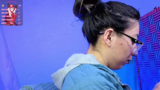 Miranda sexlove  online show from February 25, 7:01 pm