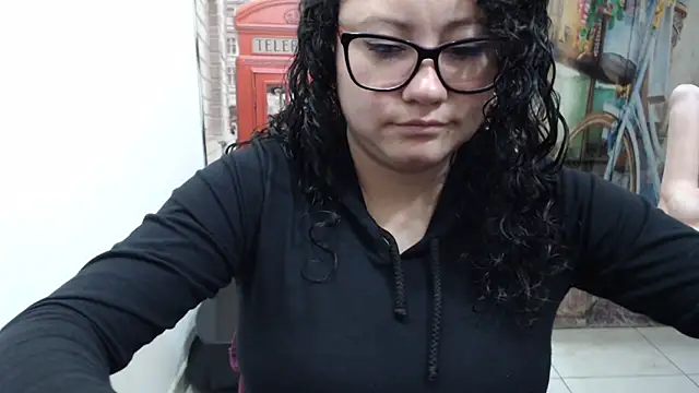 Snapshot of greeneyes_nurse chatting on September 17, 3:19 am greeneyes nurse online show from September 17, 3:19 am