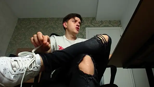 FelixStarkk online show from November 14, 5:39 am