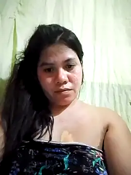 Snapshot of phoenix_1994 chatting on October 11, 7:07 am phoenix 1994 online show from October 11, 7:07 am