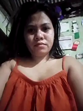 Snapshot of phoenix_1994 chatting on July 1, 9:03 pm phoenix 1994 online show from July 1, 9:03 pm