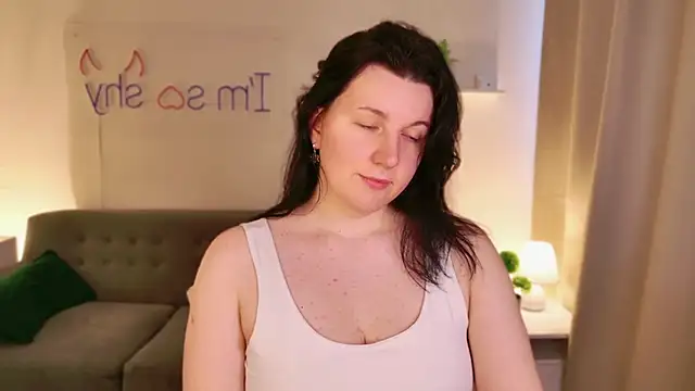 Snapshot of love_me__tonight_ chatting on October 20, 10:27 am love me tonight online show from October 20, 10:27 am