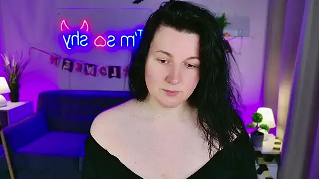 Snapshot of love_me__tonight_ chatting on October 22, 10:42 pm love me tonight online show from October 22, 10:42 pm