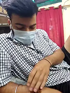 Snapshot of krishx776 chatting on November 12, 7:53 am krishx776 online show from November 12, 7:53 am