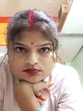 Snapshot of Hot_mirchjii chatting on November 10, 12:26 pm Hot mirchjii online show from November 10, 12:26 pm