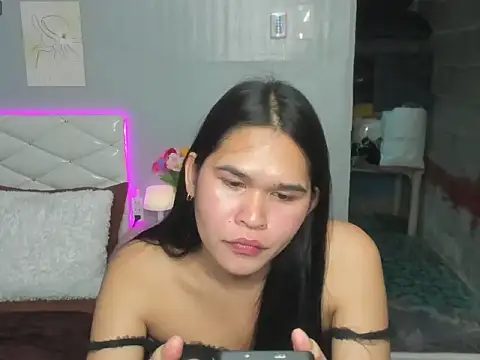 Snapshot of AlianaBlair chatting on October 10, 6:07 pm AlianaBlair online show from October 10, 6:07 pm