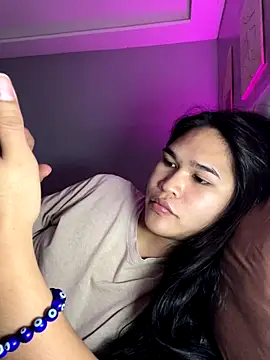 Snapshot of AlianaBlair chatting on November 8, 5:40 am AlianaBlair online show from November 8, 5:40 am