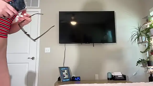 anamira1 online show from April 20, 5:26 pm