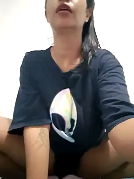 Snapshot of daliataleboficiall chatting on October 27, 7:29 pm daliataleboficiall online show from October 27, 7:29 pm