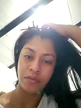 Snapshot of daliataleboficiall chatting on November 18, 2:54 pm daliataleboficiall online show from November 18, 2:54 pm