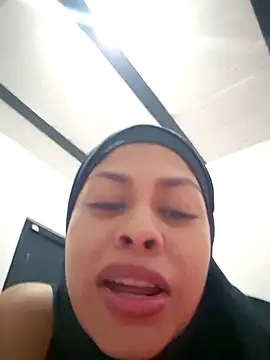 Snapshot of daliataleboficiall chatting on November 22, 6:18 pm daliataleboficiall online show from November 22, 6:18 pm