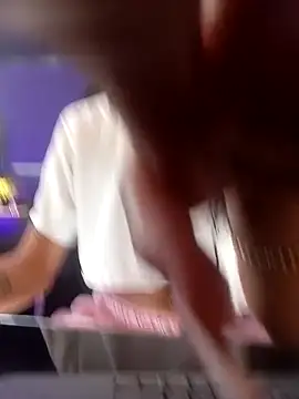 keytinthomson  online show from March 31, 3:56 pm