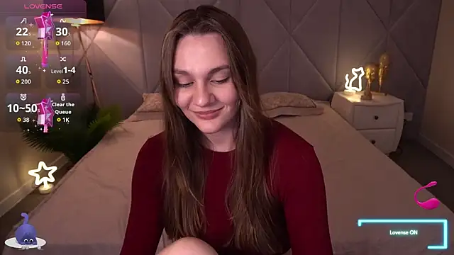 Snapshot of DiamondGoldie chatting on November 23, 8:14 am DiamondGoldie online show from November 23, 8:14 am