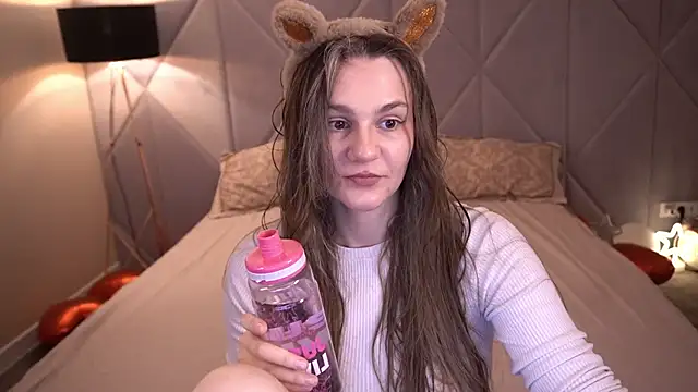 DiamondGoldie online show from March 29, 7:03 pm