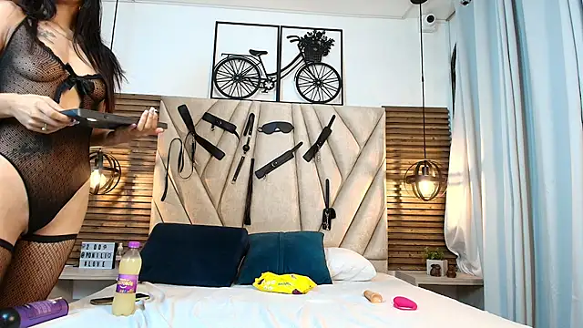 Cinthiabaker online show from November 26, 11:55 am