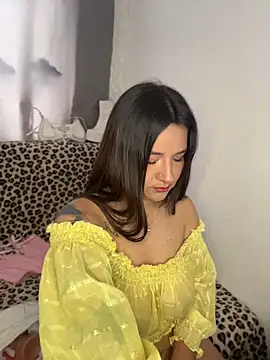 Snapshot of Linda_Bellucci chatting on May 26, 1:18 pm Linda Bellucci online show from May 26, 1:18 pm