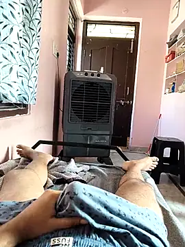 Snapshot of Yourslovingdick chatting on November 11, 5:29 am Yourslovingdick online show from November 11, 5:29 am