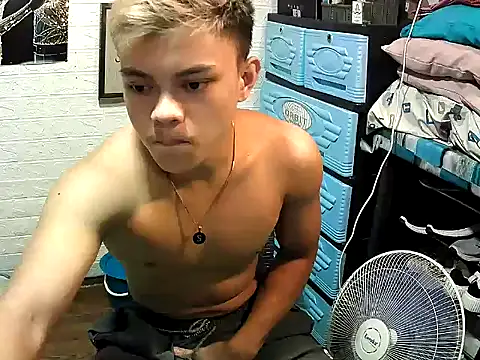 Pinoy slutcummer69 online show from November 15, 8:33 am