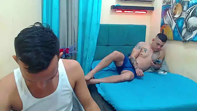 ALEEX BIGCOCK online show from September 20, 4:13 am