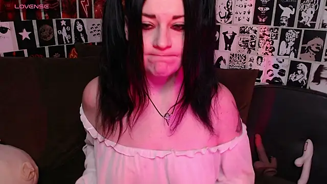 Kvopa online show from October 29, 10:00 pm