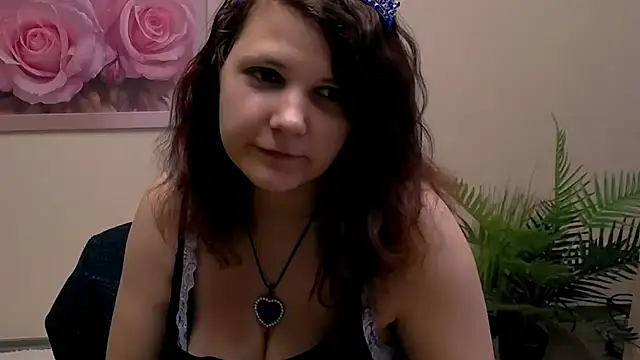 TwoBigSuns online show from March 27, 7:47 am