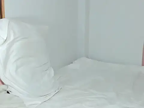 Sweet Susiee online show from April 10, 5:50 pm