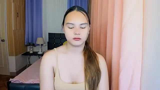 ameliamaureen online show from April 2, 4:32 am