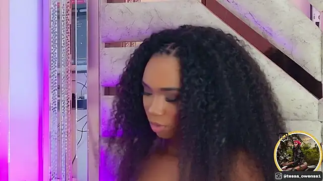 Snapshot of Tessa_Owenss chatting on July 27, 7:21 pm Tessa Owenss online show from July 27, 7:21 pm