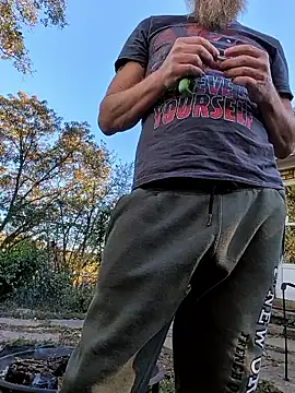 sizableunicorn7 online show from October 22, 9:47 pm