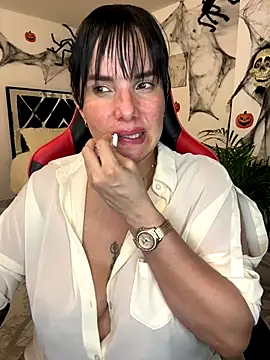 carol cruz133 online show from October 29, 11:28 pm