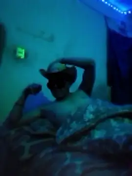 Juniorharo1982 online show from January 10, 8:38 am