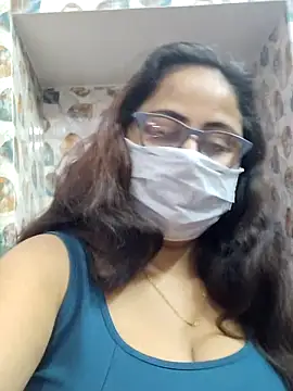 nisha 1110 online show from December 3, 1:42 pm