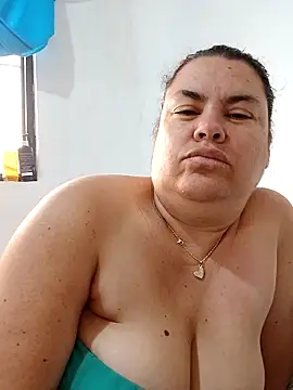 Snapshot of yaneth_ chatting on November 2, 12:40 pm yaneth online show from November 2, 12:40 pm