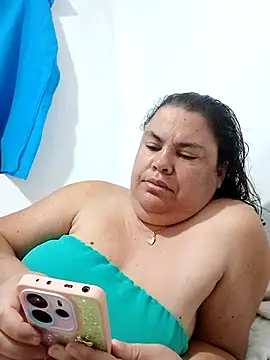 Snapshot of yaneth_ chatting on November 3, 10:38 am yaneth online show from November 3, 10:38 am