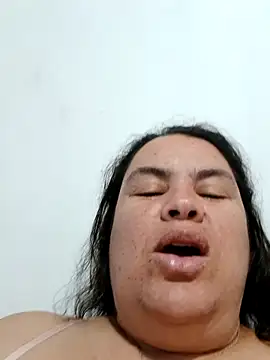 Snapshot of yaneth_ chatting on November 3, 10:42 pm yaneth online show from November 3, 10:42 pm