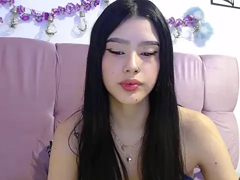 hynnata online show from October 2, 2:07 am