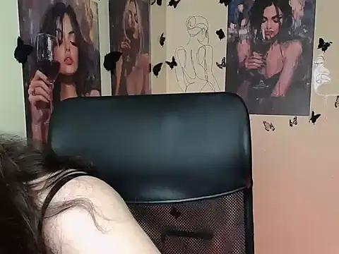 LadyAlice  online show from July 13, 6:16 am