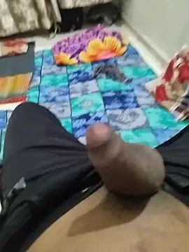 dhruve2010 online show from December 21, 4:03 pm