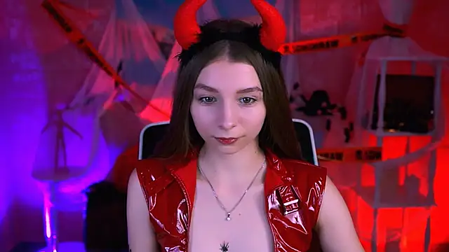 JulieDaniel online show from October 30, 4:58 am