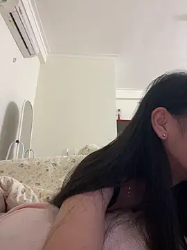 Lil-Gi online show from November 29, 4:43 pm