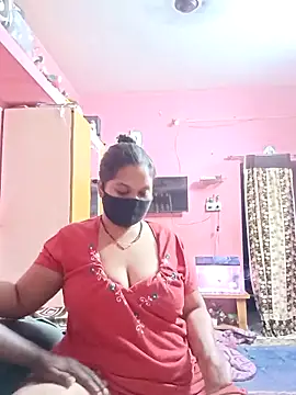 biggbobbsgirl online show from February 19, 6:26 pm