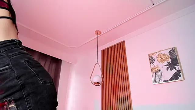 NicolWhite online show from October 17, 11:46 am