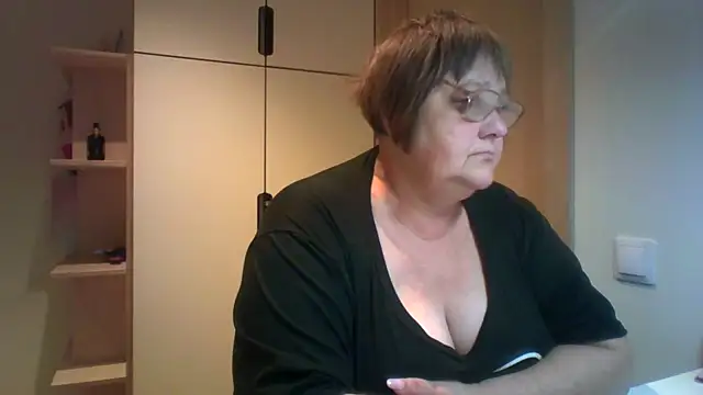 rewa666 online show from September 30, 4:06 am