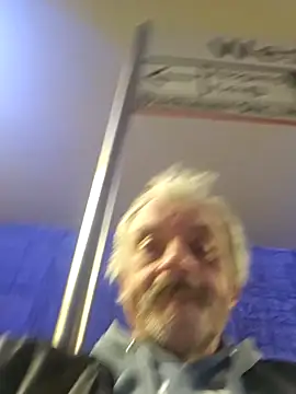 Snapshot of Fonse1860 chatting on November 20, 9:36 pm Fonse1860 online show from November 20, 9:36 pm